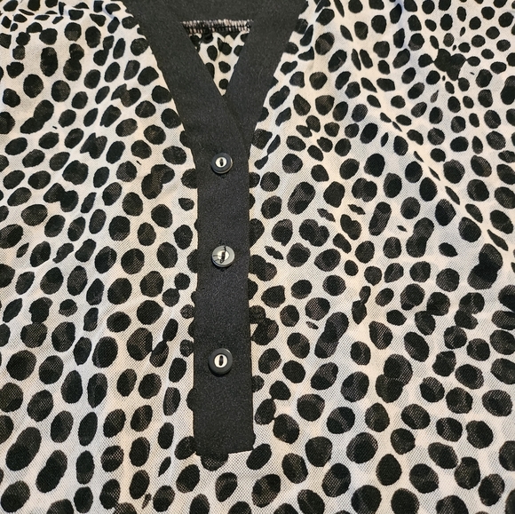 Top by The Limited - Picture 2 of 6